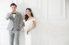 我属鸡2023年结婚好不好 属鸡人兔年犯太岁结婚注意事项